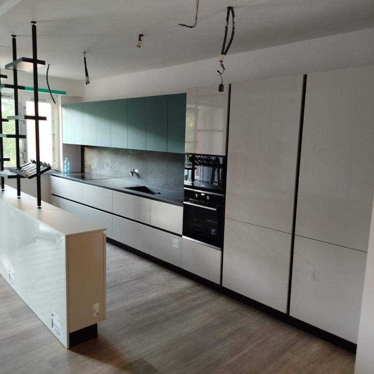 Cucina Arredo3 su misura verde timo e fango